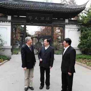上海市委副书记李希一行到复旦大学调研 朱之文、杨玉良陪同