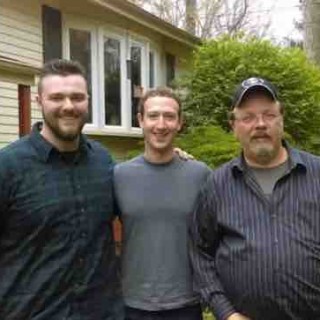 Facebook CEO马克·扎克伯格“微服私行”记，为更加了解美国