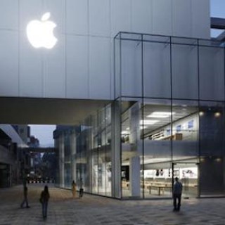 iPhone大卖，苹果零售店起了多大的作用?