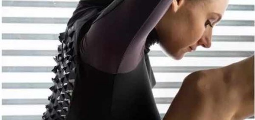 MIT和New Balance的“生物皮肤”新衣，可以监控毛孔每一次呼吸