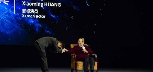 未来论坛专访诺贝尔物理学奖得主杨振宁:中国的科学发展势不可挡